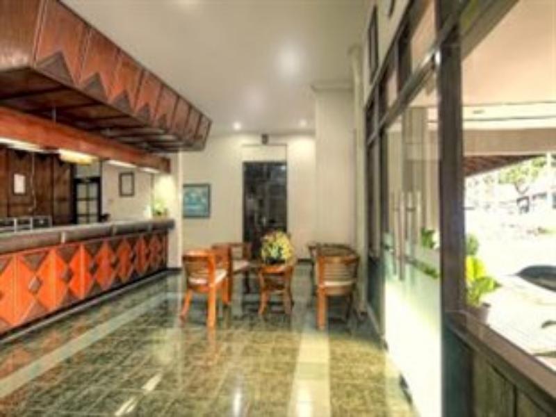 Hotel Galuh Anindita Γιογκιακάρτα Εξωτερικό φωτογραφία