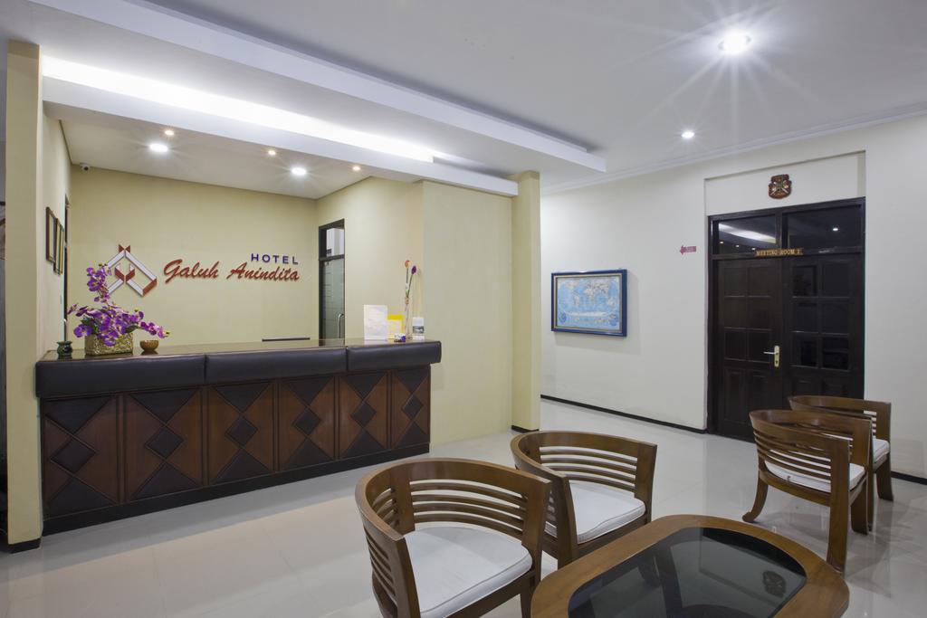 Hotel Galuh Anindita Γιογκιακάρτα Εξωτερικό φωτογραφία